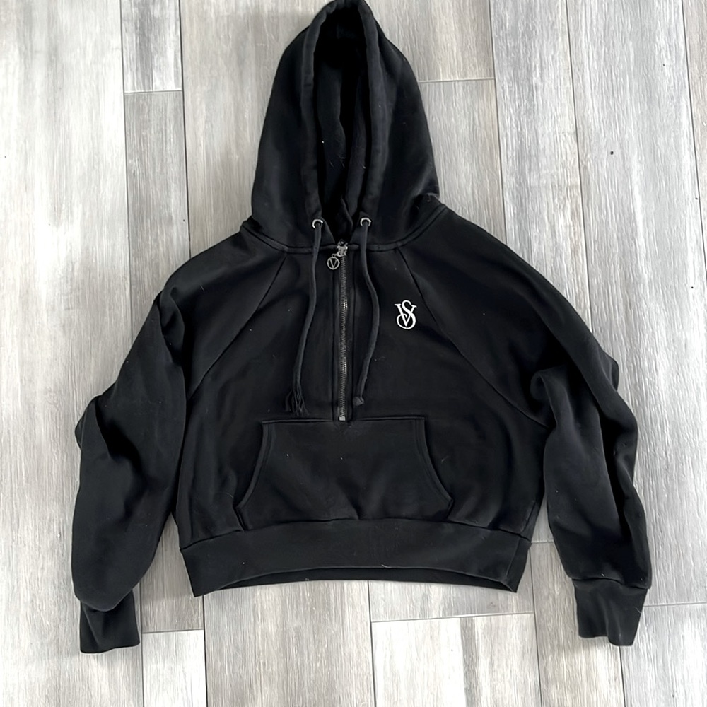 Victoria Secret Black Cropped Hoodie. Size SM